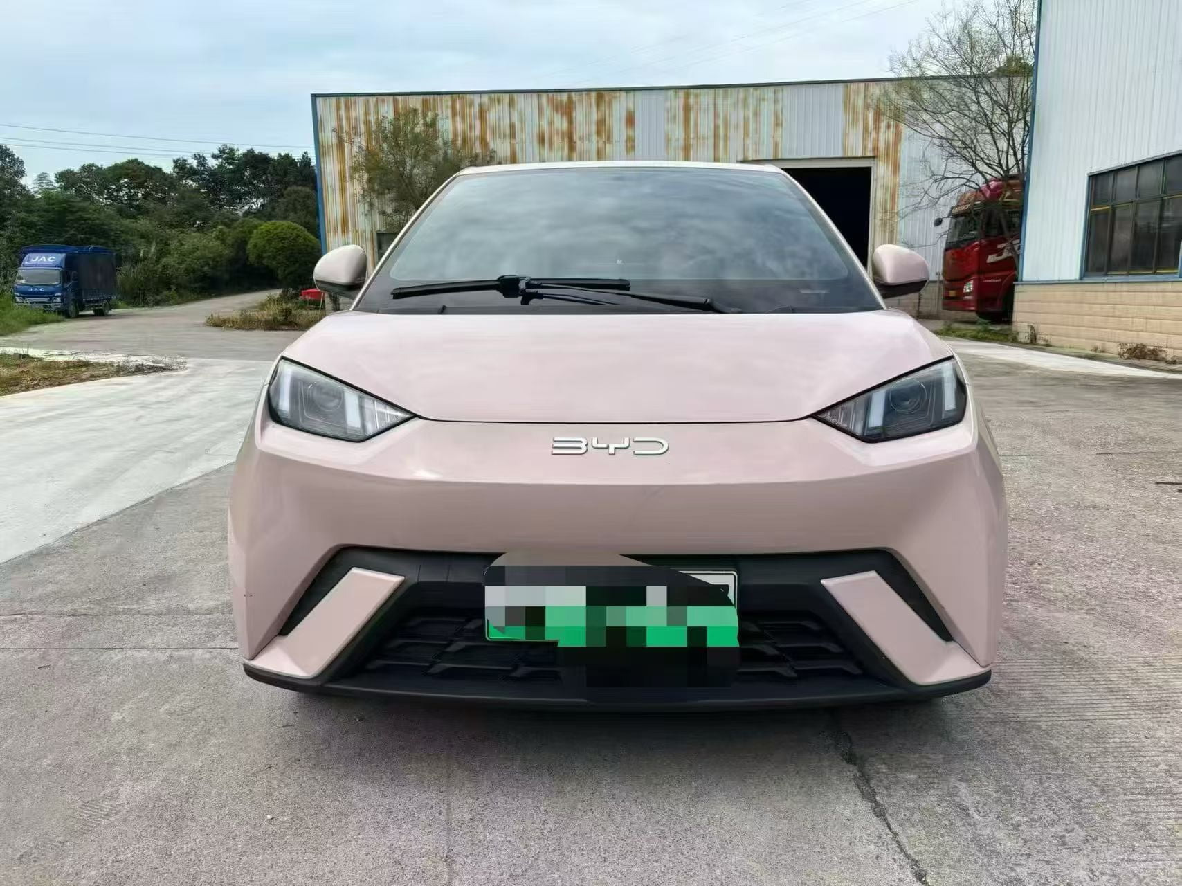 Used electric and hybrid vehicles for export